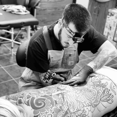 Aber Tattooer (Greece) KNIFE PARTY TATTOO_ATC25__2