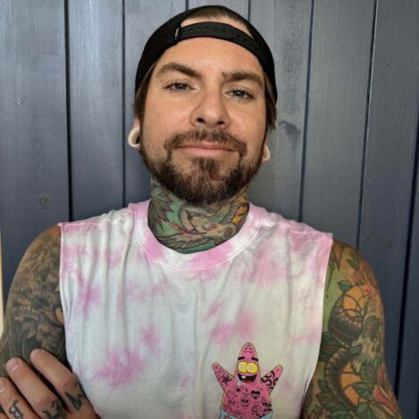 Derek Turcotte – electric grizzly tattoo_ATC25__5