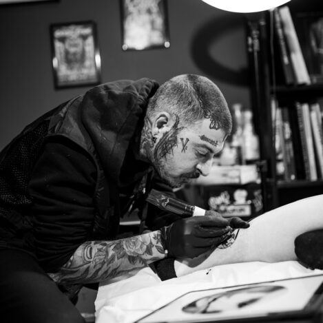 Mr.p_tattooist (Cyprus) Heart and blade tattoo_ATC25__1